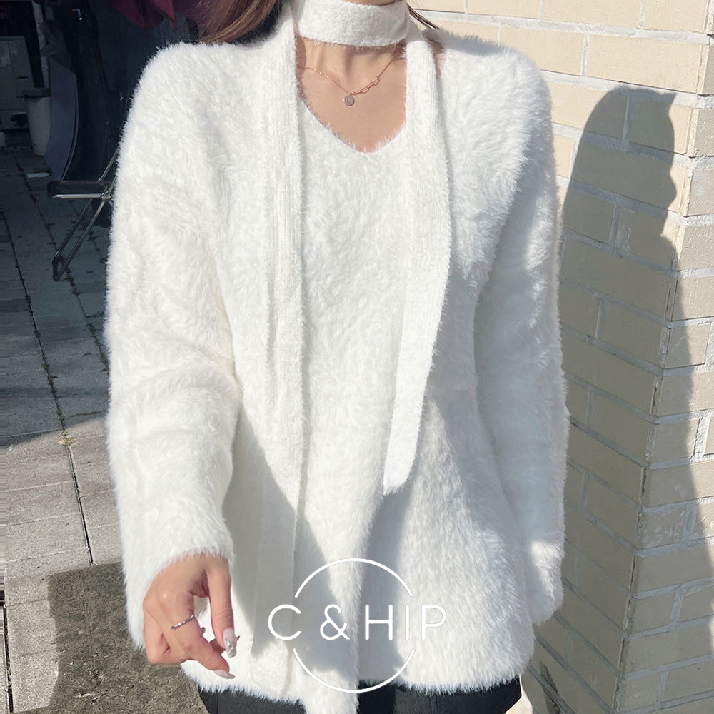 부들부들 페이크퍼 앙고라 타이 여리핏 루즈 오버 털 니트티셔츠 (화이트/핑크) - 메인 이미지