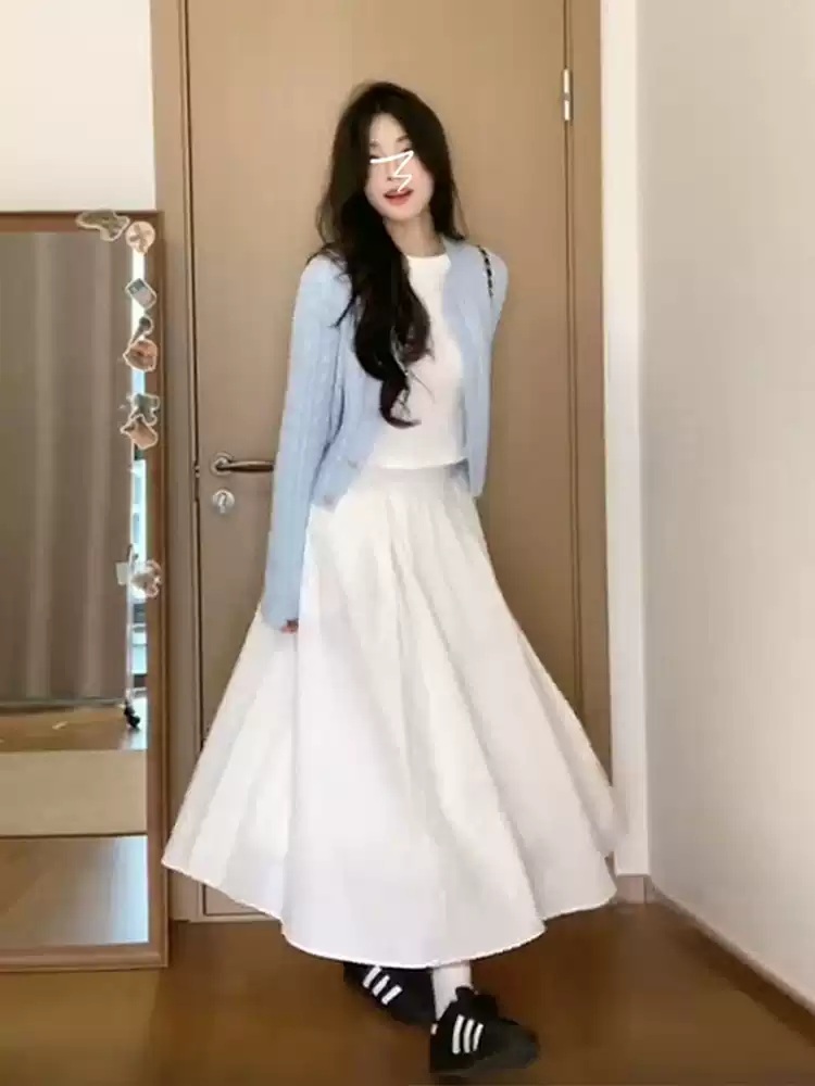 블루가디건 화이트롱스커트 코디세트 데이트 봄 학생 여친룩 캐주얼 간절기 청순 패션 코디 - 상세 이미지 2