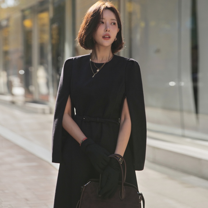 여성 라운드넥 울 케이프 미디 원피스 (벨트 포함) 모임룩 하객룩 - 상세 이미지 2