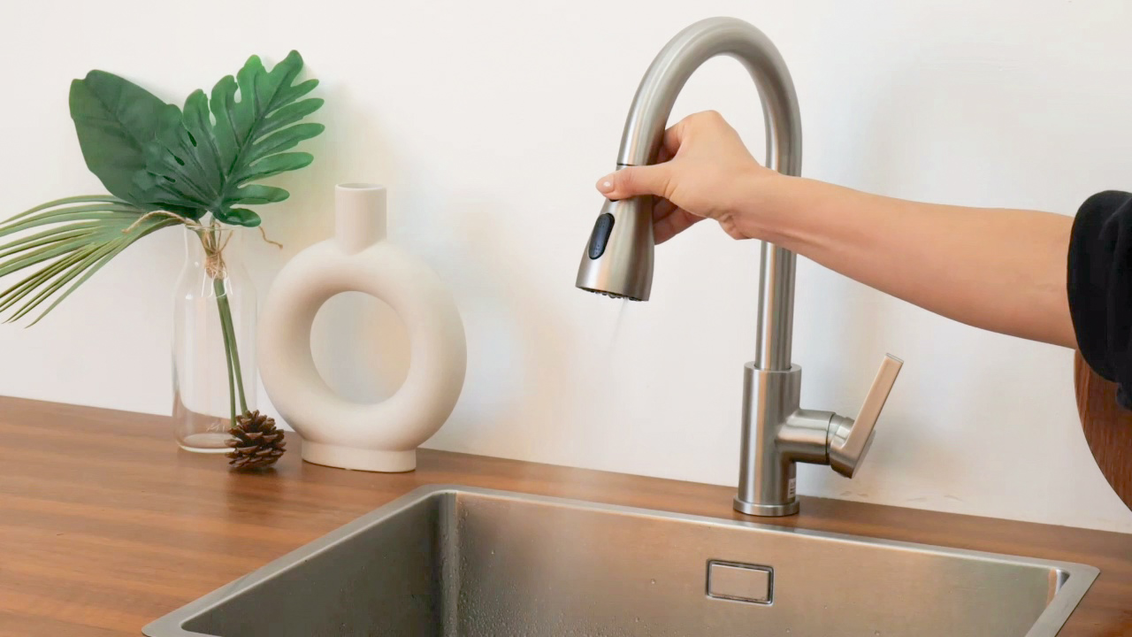 거위목수전 주방 싱크대 수도꼭지 무광 니켈 원홀수전