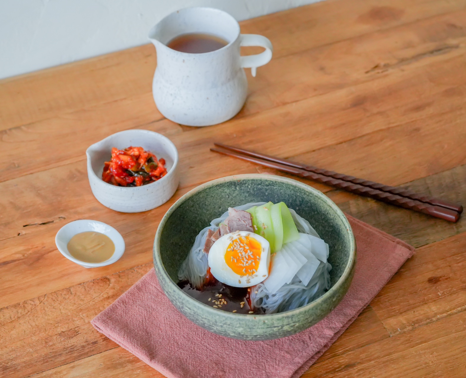 [함흥명가홍현] 2인분 비빔 함흥냉면 냉면 프리미엄 밀키트 캠핑 무료배송 600g