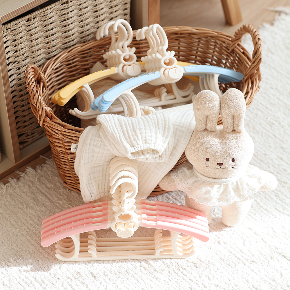 마롤로뜨 회전형 아기 옷걸이 5P 길이조절 가능 논슬립 신생아 아동 유아 어린이 통통바니