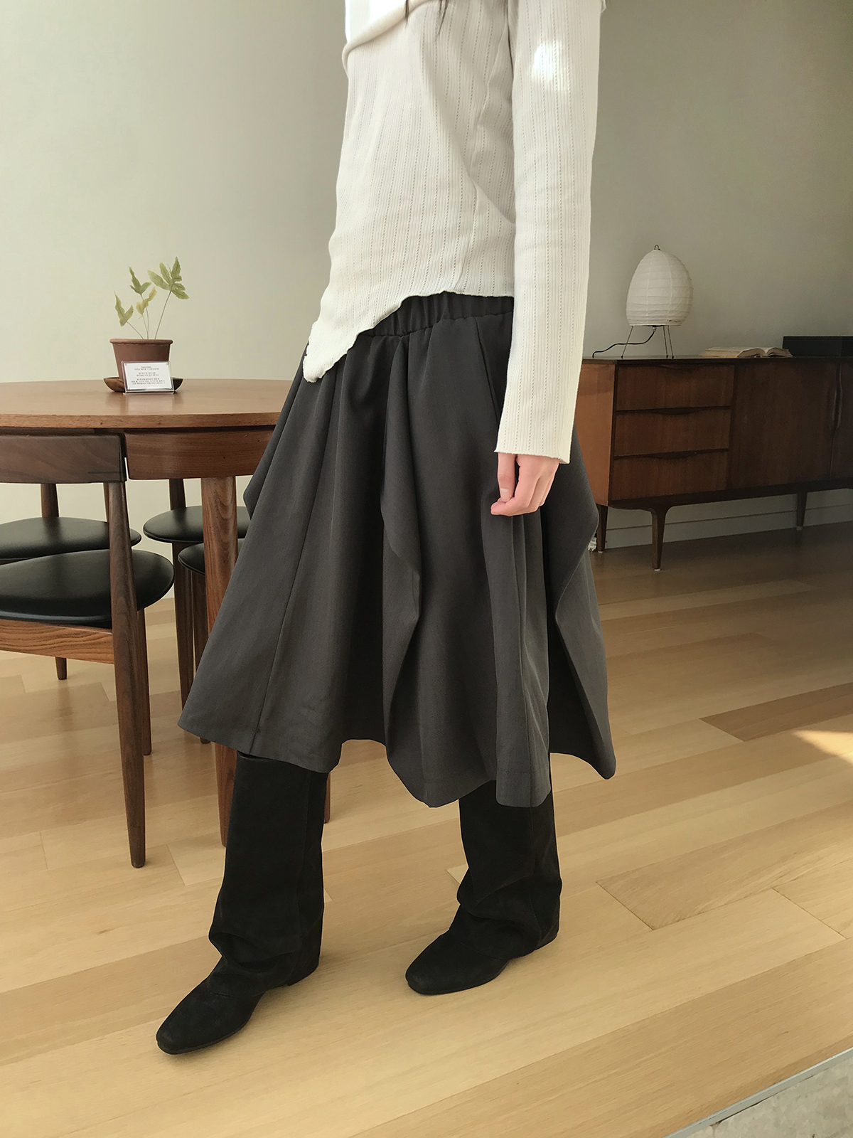 [미엔느] lush curve midi skirt / 러쉬 커브 미디 스커트 (2col) 상세 이미지 8