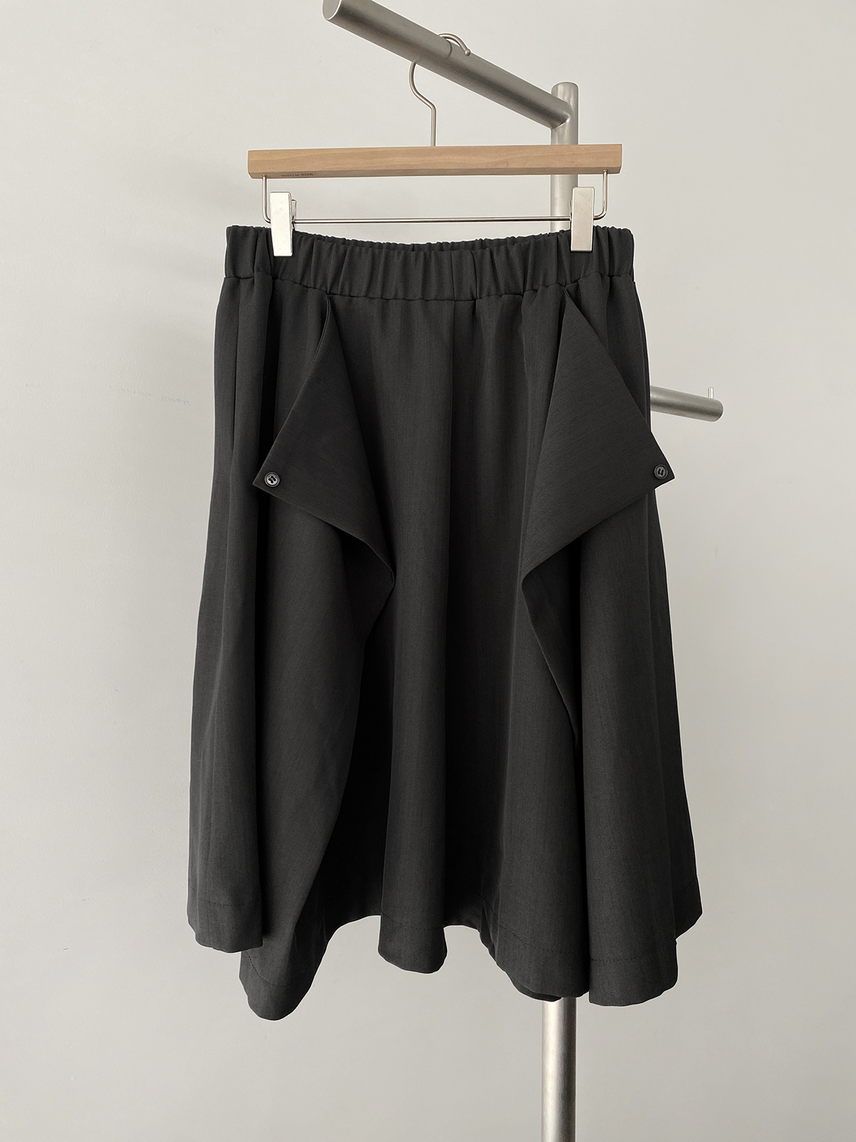 [미엔느] lush curve midi skirt / 러쉬 커브 미디 스커트 (2col) 상세 이미지 21