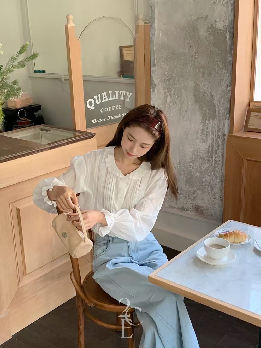 에디 넥프릴 핀턱 코튼 블라우스 (2color) 봄 면 레이어드 레이스 이너 요루 이미지 8