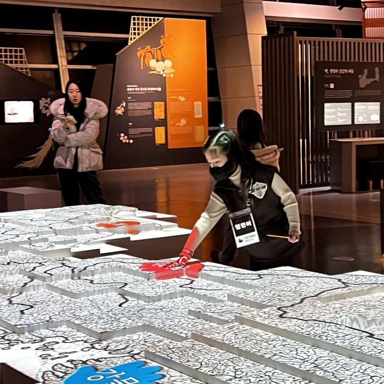 [자유일정] 국립과천과학관 공룡 곤충 초등 과학체험 어린이 역사 체험학습 도슨트 경기 시간 탐험 해설 by 챌린저스