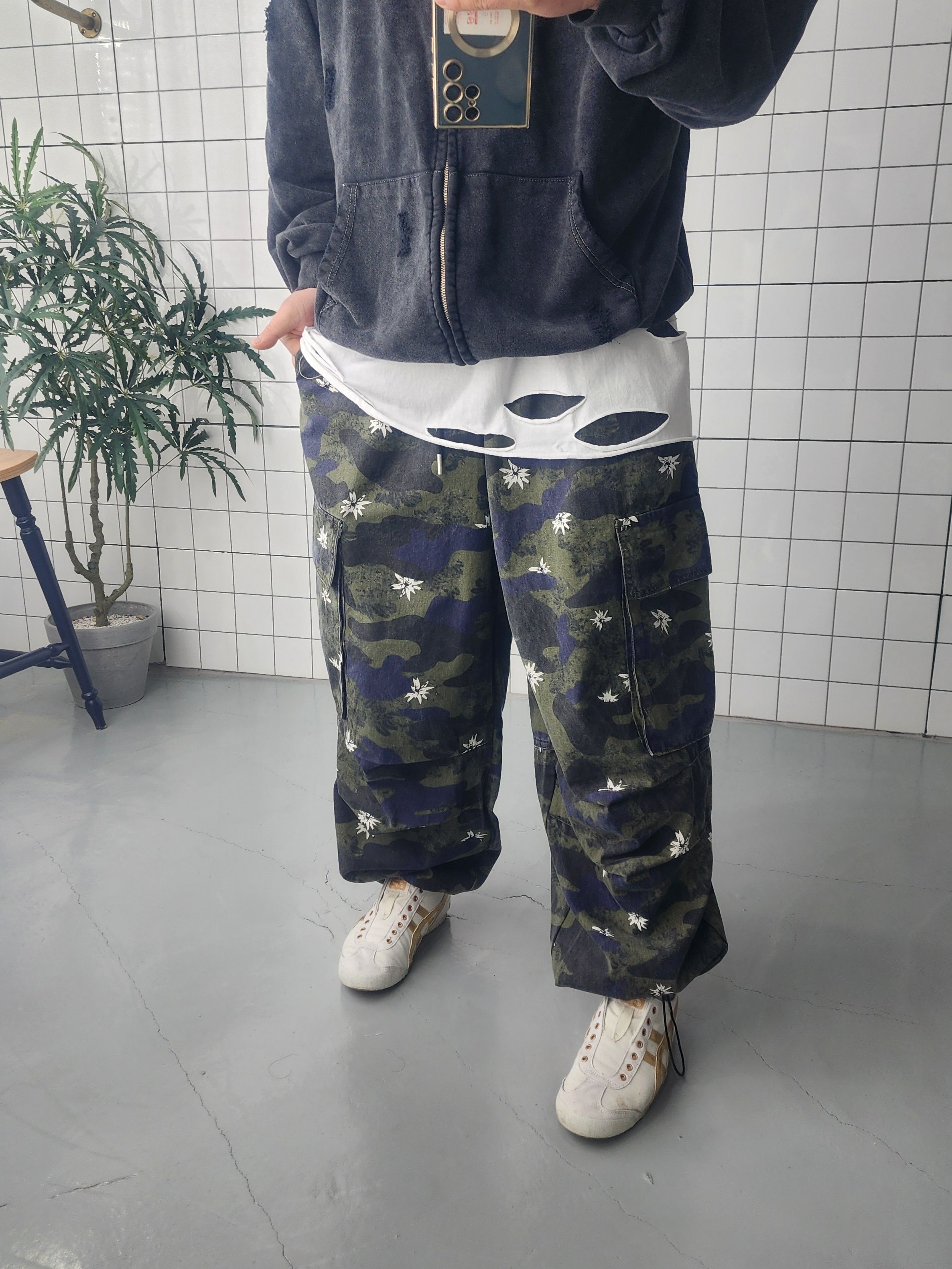 빈티지 플라워 카모 와이드 카고바지 - 상세 이미지 4