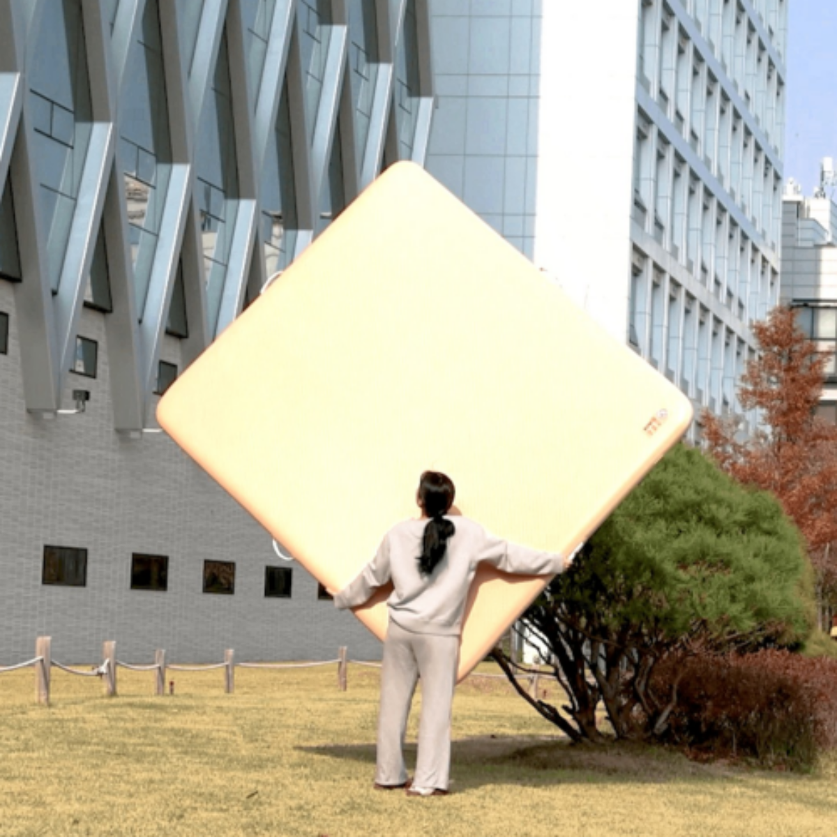 로우앤 에어매트 캠핑 경량 매트리스 싱글 140cm 전동펌프 수동펌프 가방 포함 올인원