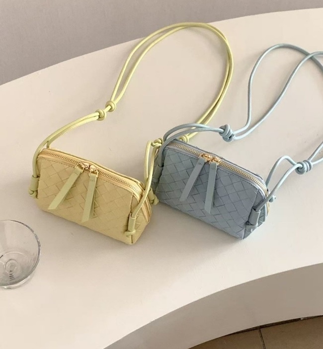 스퀘어 가죽 메쉬 위빙 미니 크로스백 데일리 여행 핸드폰가방