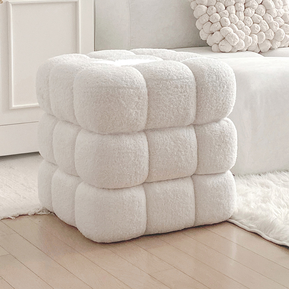 피카소 포포스툴 화이트 부클레 화장대 보조의자 사각 인테리어 풋스툴