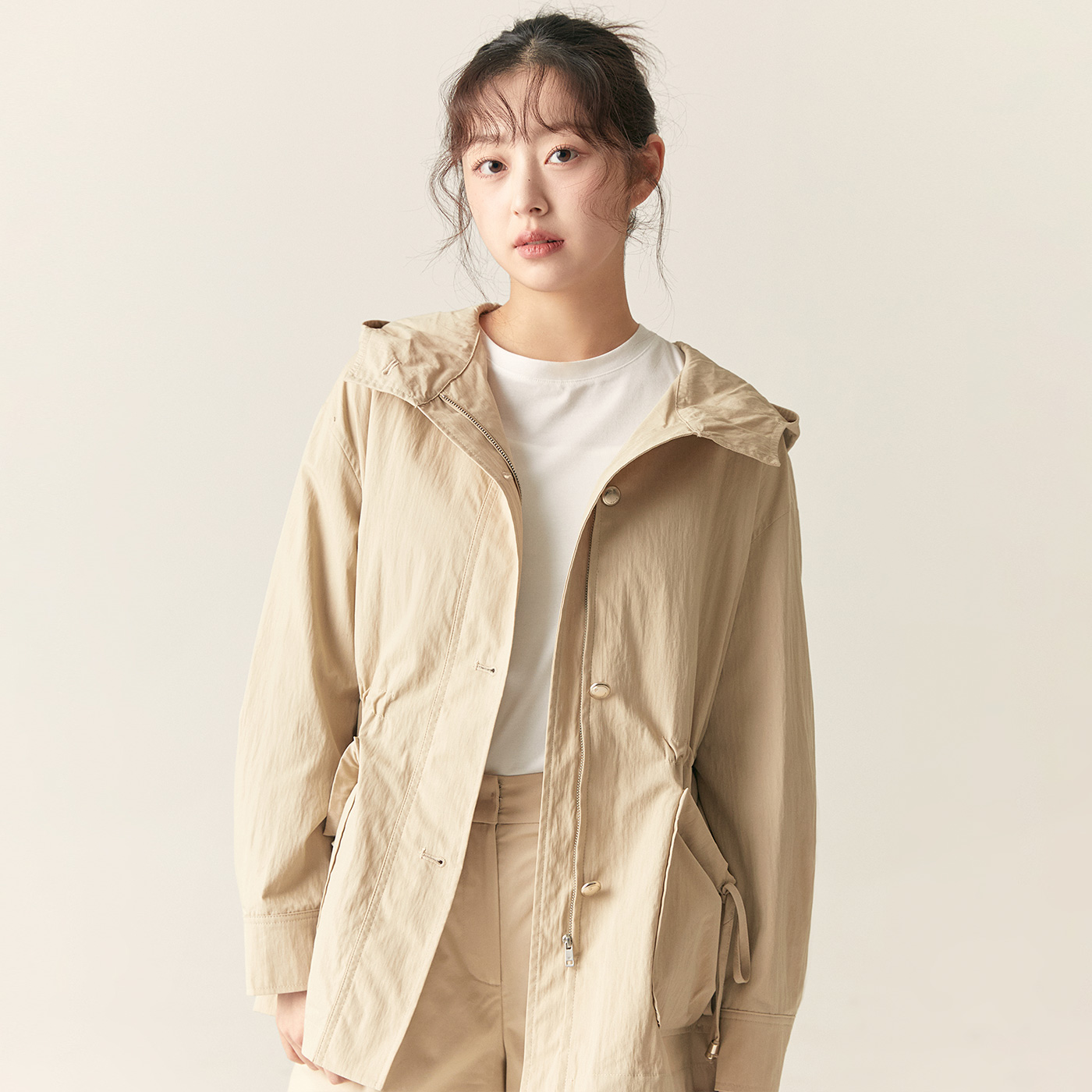 로엠 후드 미디 점퍼 RMJPF23R13