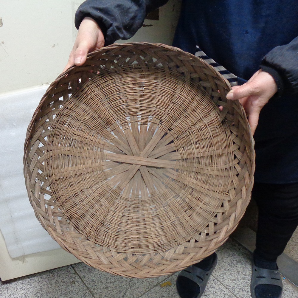 얼룩 세월감 추억의 대소쿠리 80년대 49cm 중고 대나무 소쿠리 중고 소쿠리 : 6090추억상회