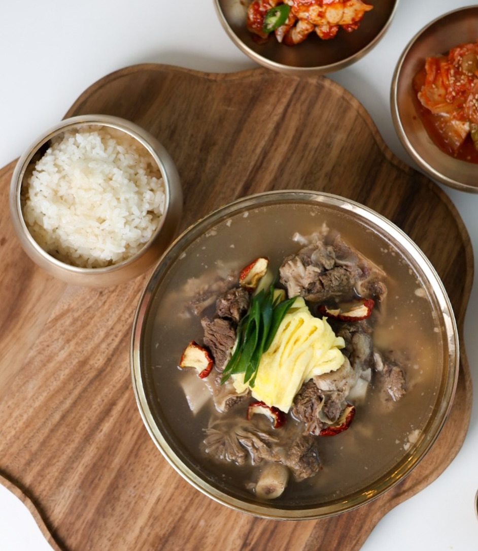 황장군 일품 고기많은 왕갈비탕 1kg 2팩+2팩