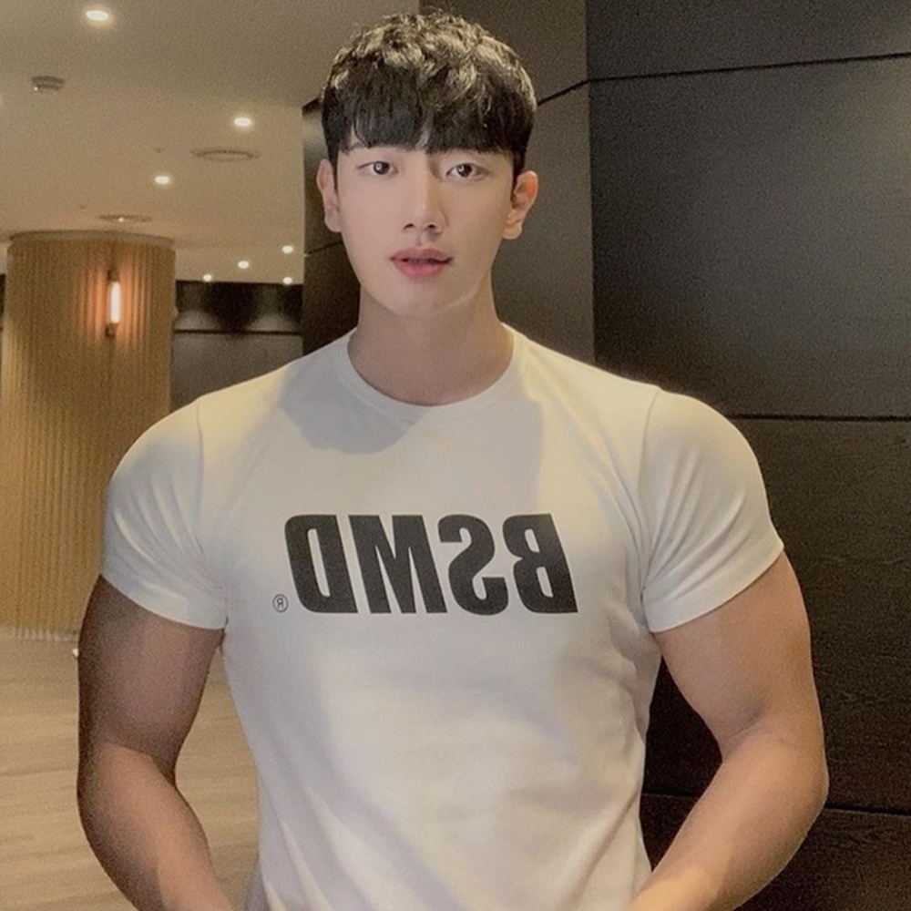 비스트모드 메인로고 남자 머슬핏반팔 티셔츠 헬스 짐웨어 BSMD - 상품 이미지