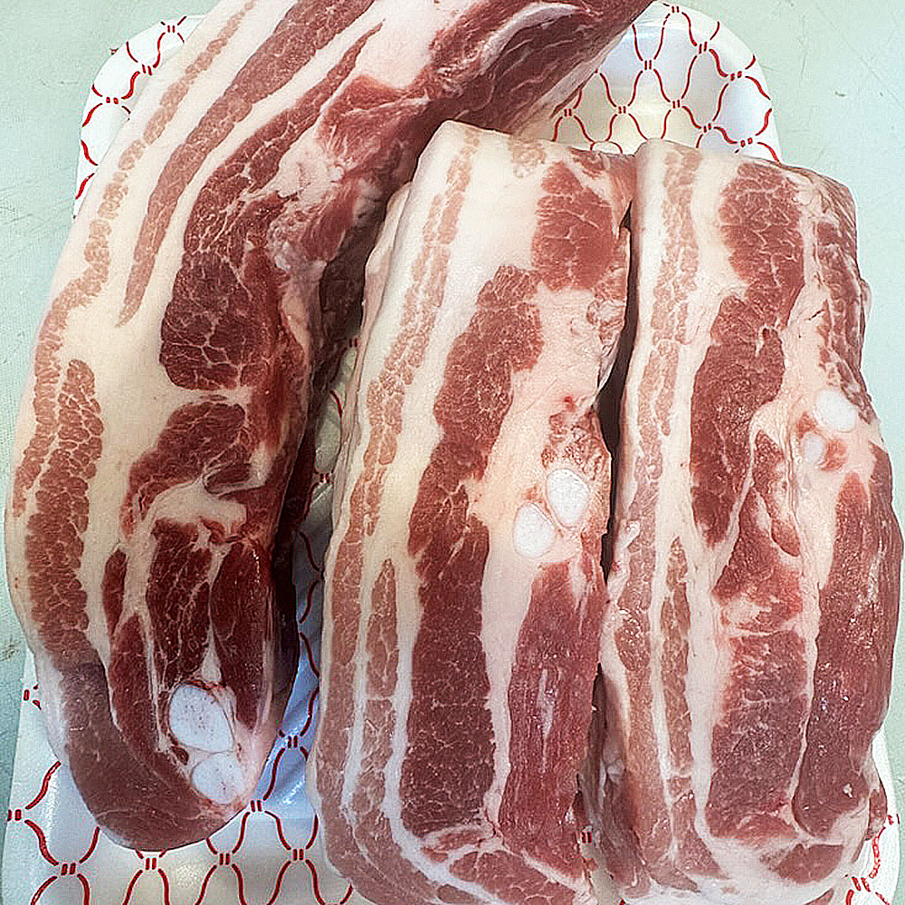 [서울시 일부 배달] 통삼겹 구이용 국내산 생삼겹살 600g [신영 늘푸른한우농장] : 동네시장 장보기