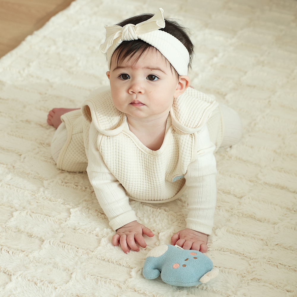 마롤로뜨 아기 수면조끼 신생아 3중거즈 간절기 겨울 사계절 유아 잠옷 뱀띠 베이지