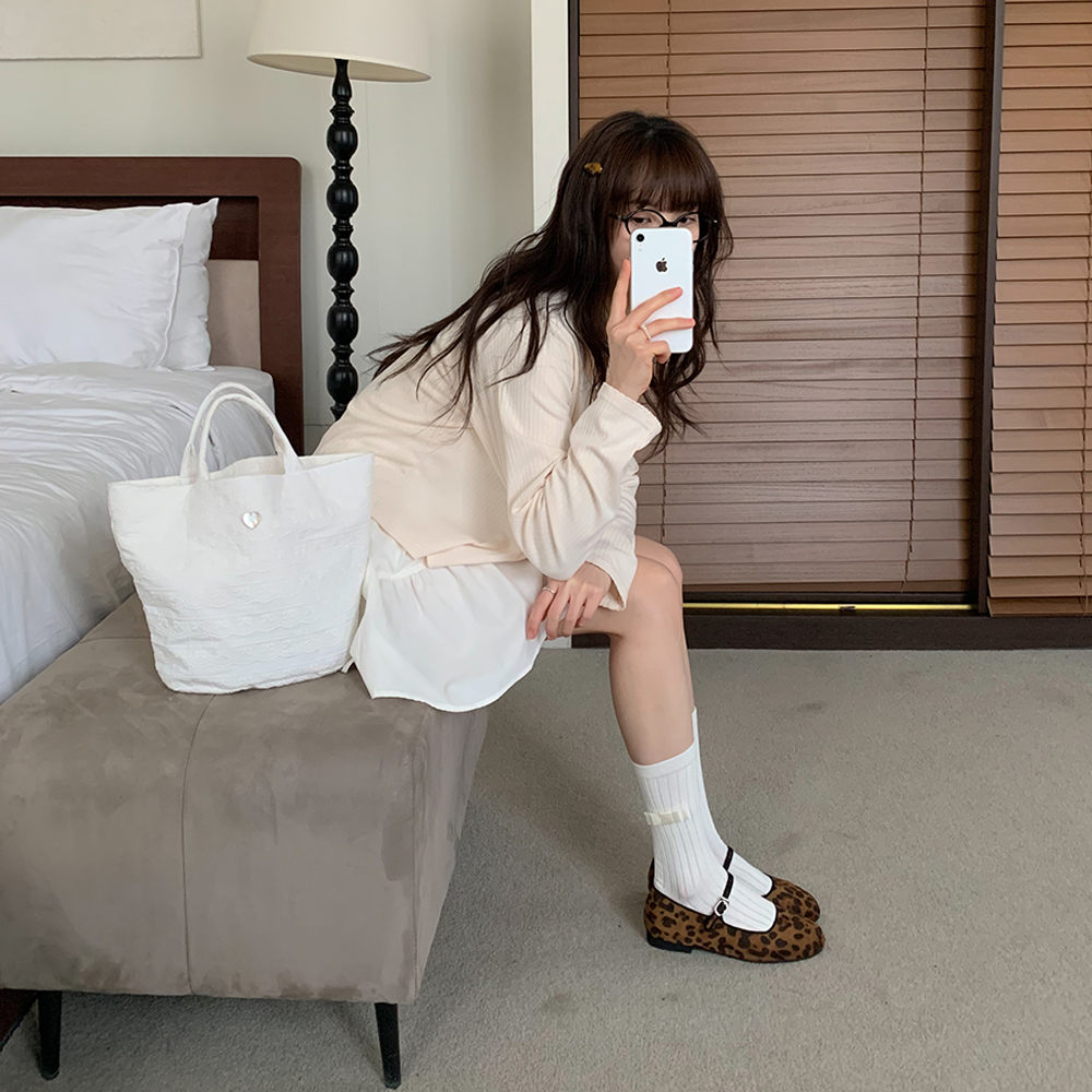 퓨어 러블리 리본 펀칭 자수 에코백 미니 토트백 휴양지가방 - 상세 이미지 4