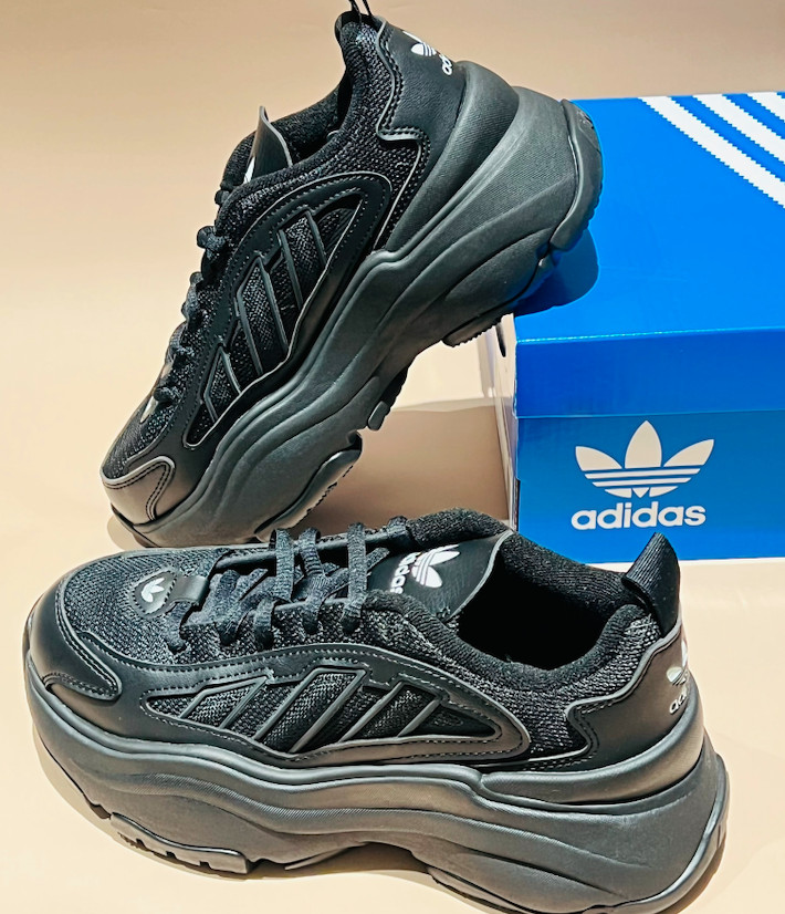 아디다스 오즈가이아 블랙 IG6045 JQ4110