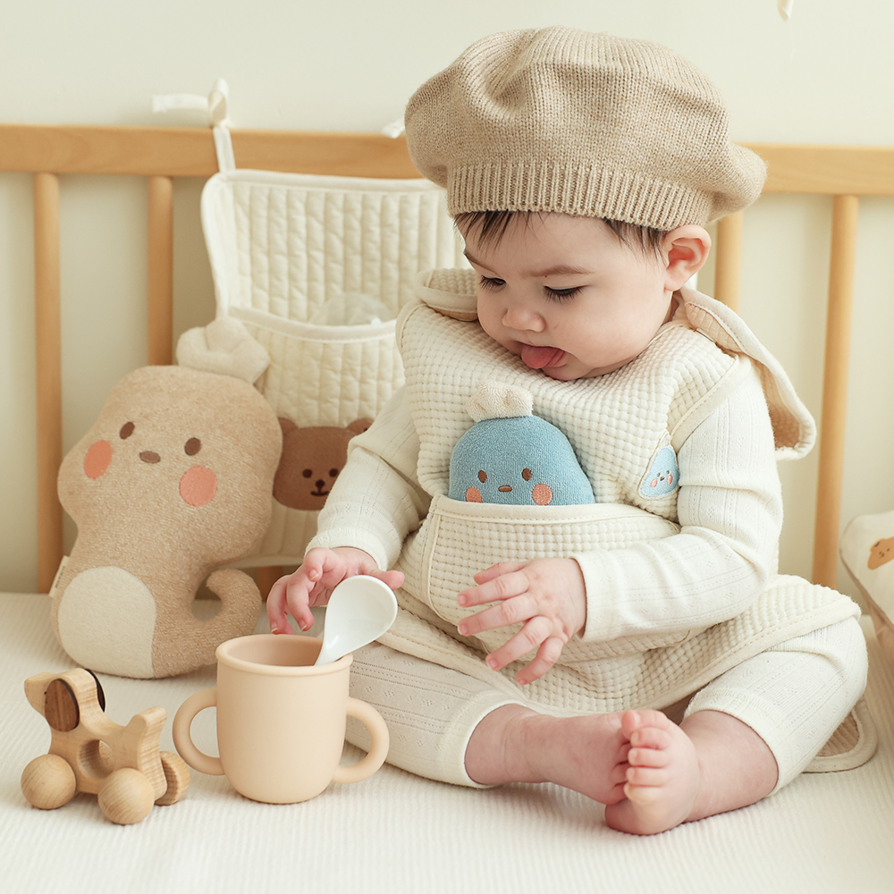 마롤로뜨 아기 수면조끼 신생아 3중거즈 간절기 겨울 사계절 유아 잠옷 뱀띠 베이지