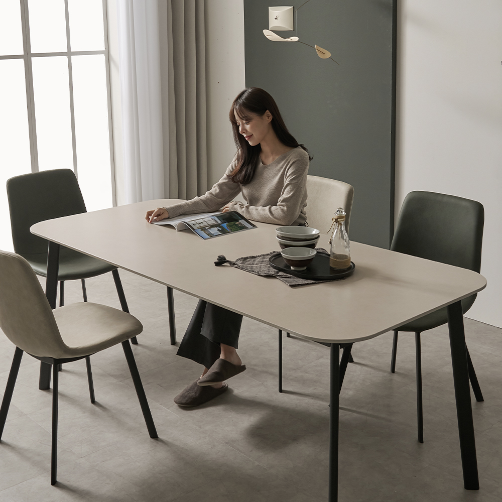 럼블 포세린 세라믹 6인용 식탁 세트 의자4(루트베이지+퍼니그린), 1800mm, 블랙 이미지 2