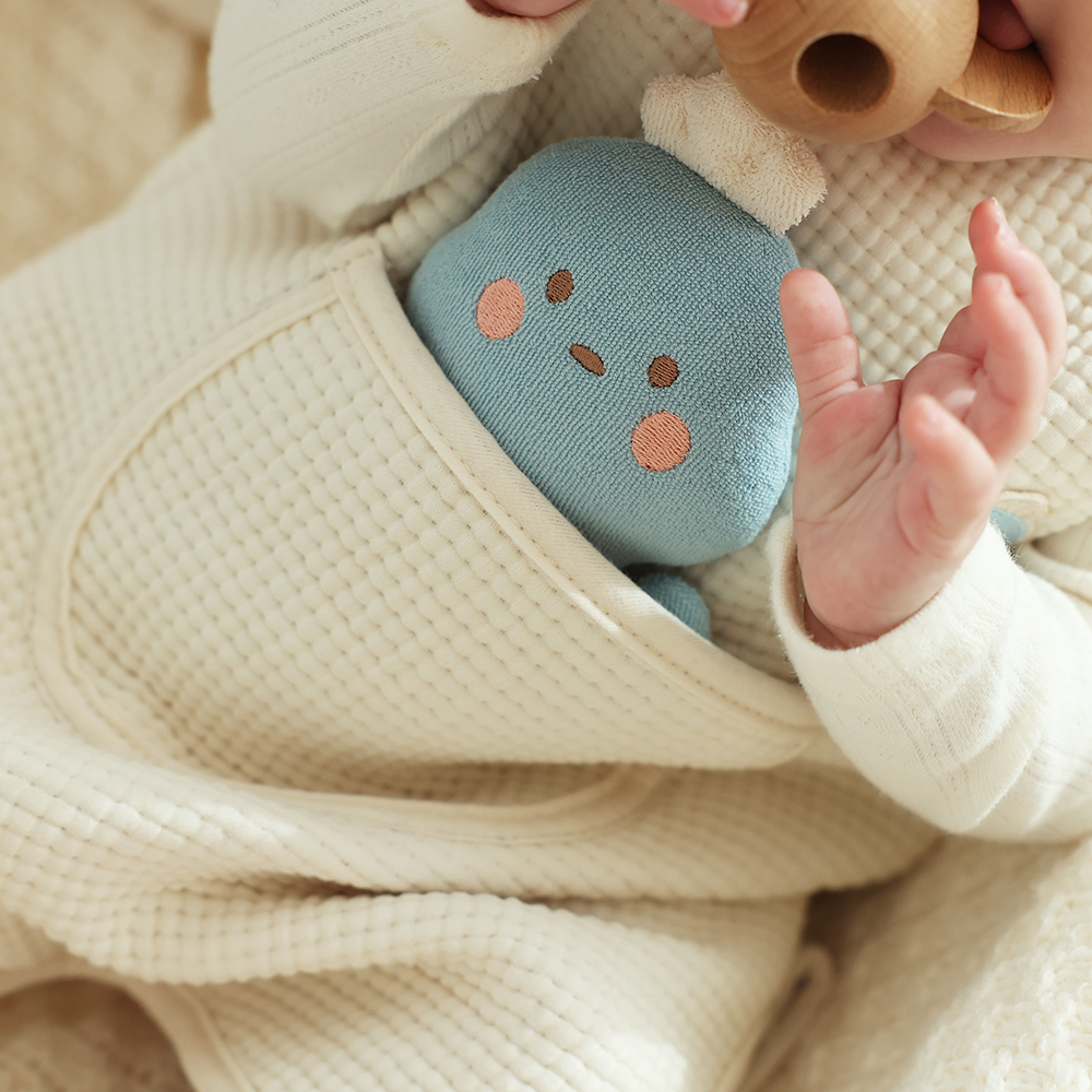 마롤로뜨 아기 수면조끼 신생아 3중거즈 간절기 겨울 사계절 유아 잠옷 뱀띠 베이지