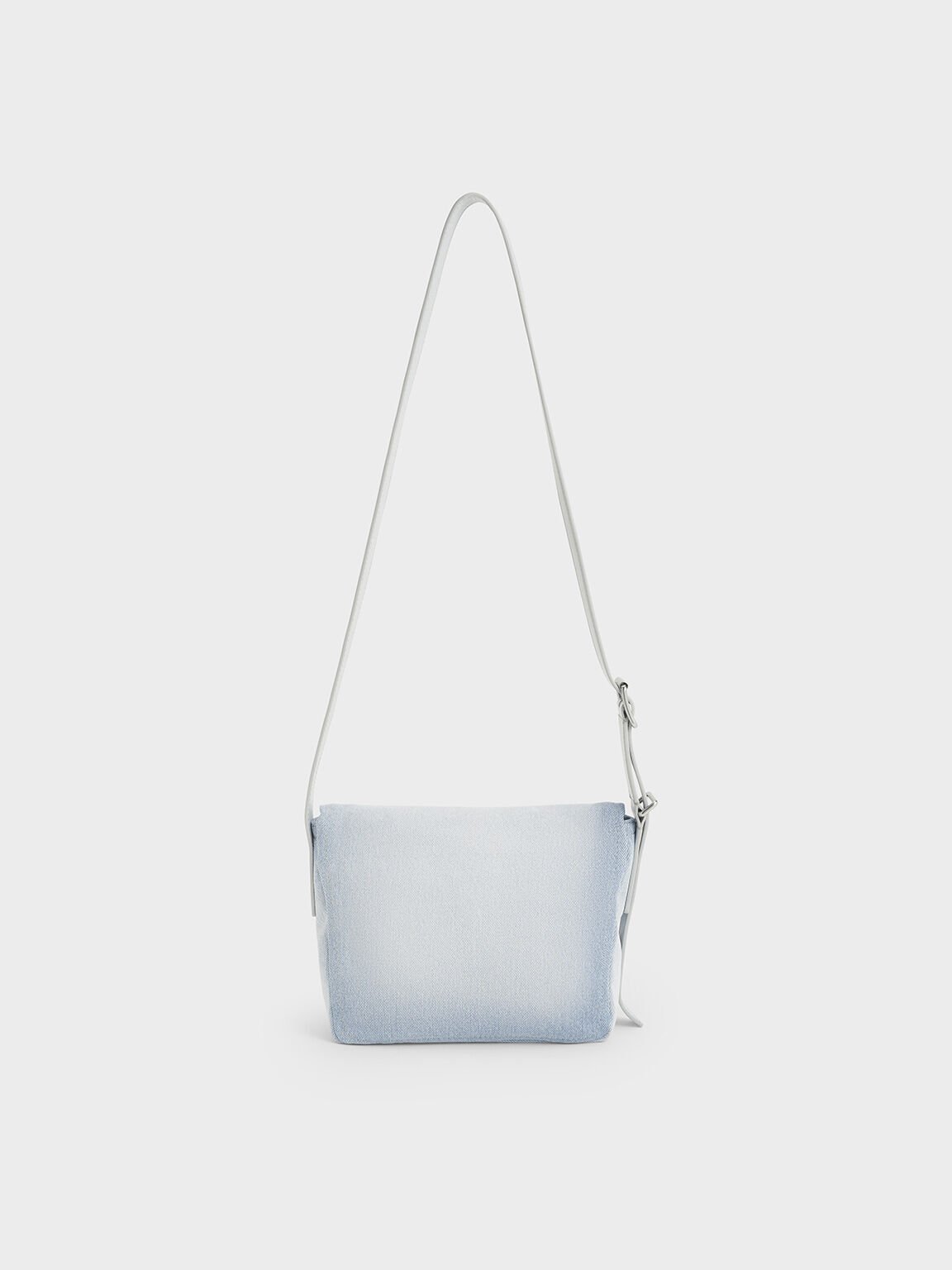 [찰스앤키스] 이벳 데님 프론트 플랩 크로스바디백 Light Washed Denim CK2-20271507-1 - 상세 이미지 4