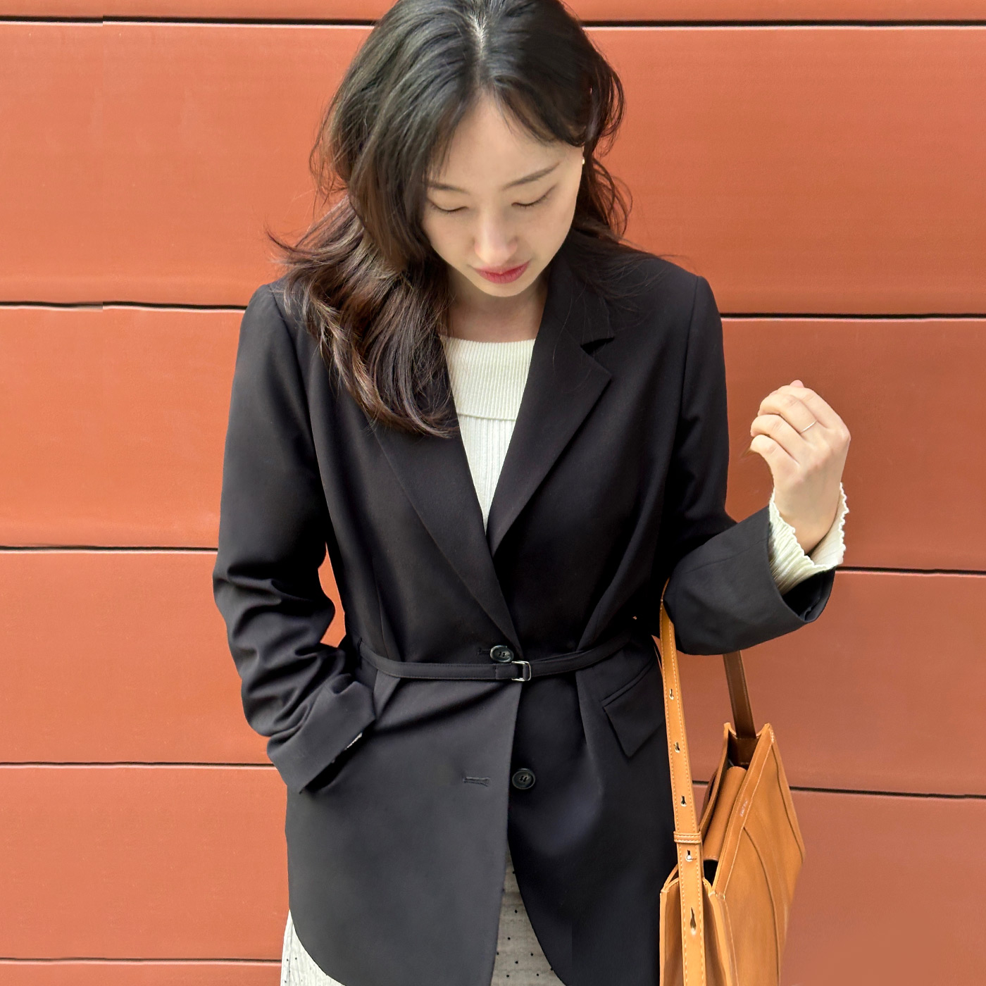 [N배송] 로엠 테일러드 자켓 RMJKF23R11 - 상세 이미지 5