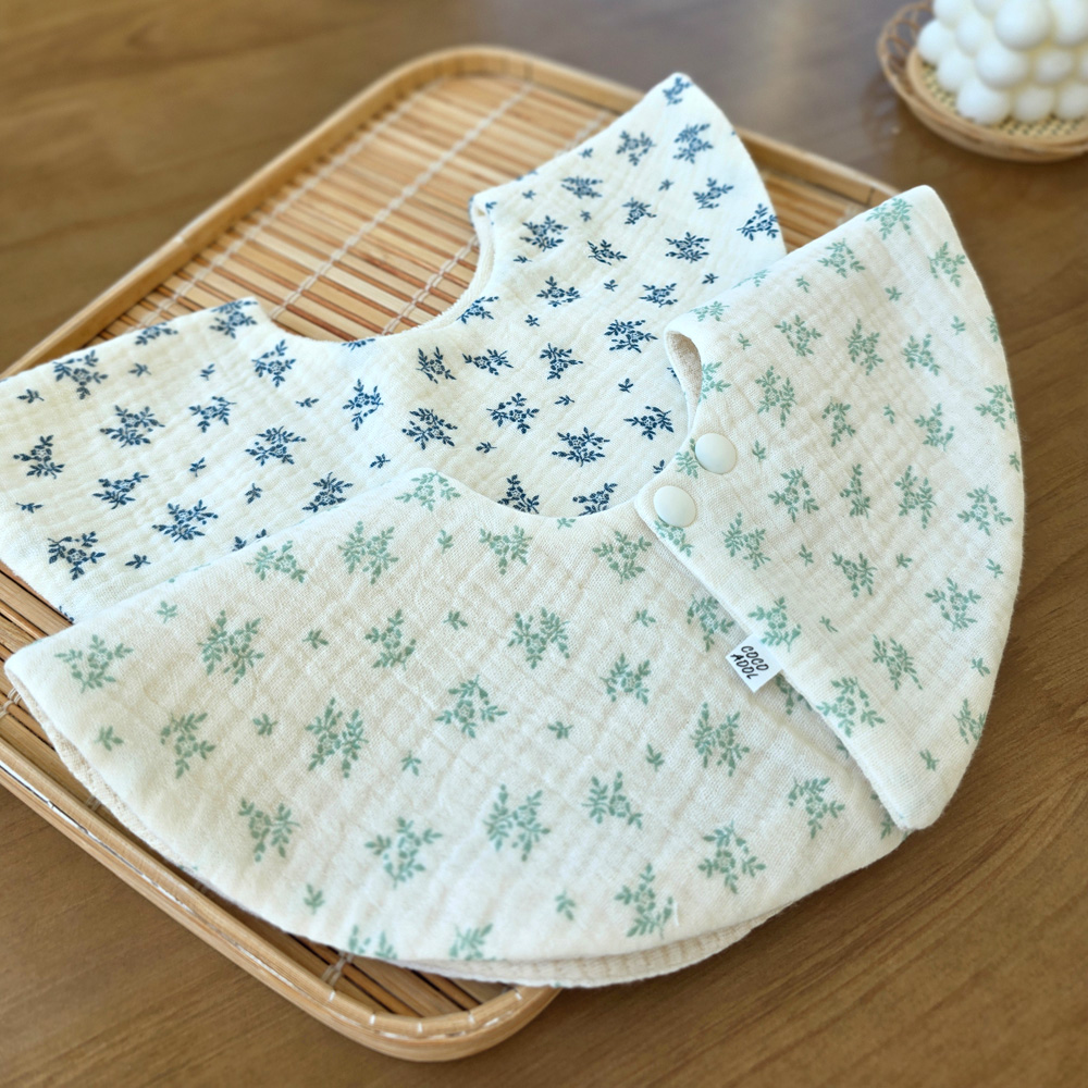 아기 턱받이 롤링 빕 이유식 침받이