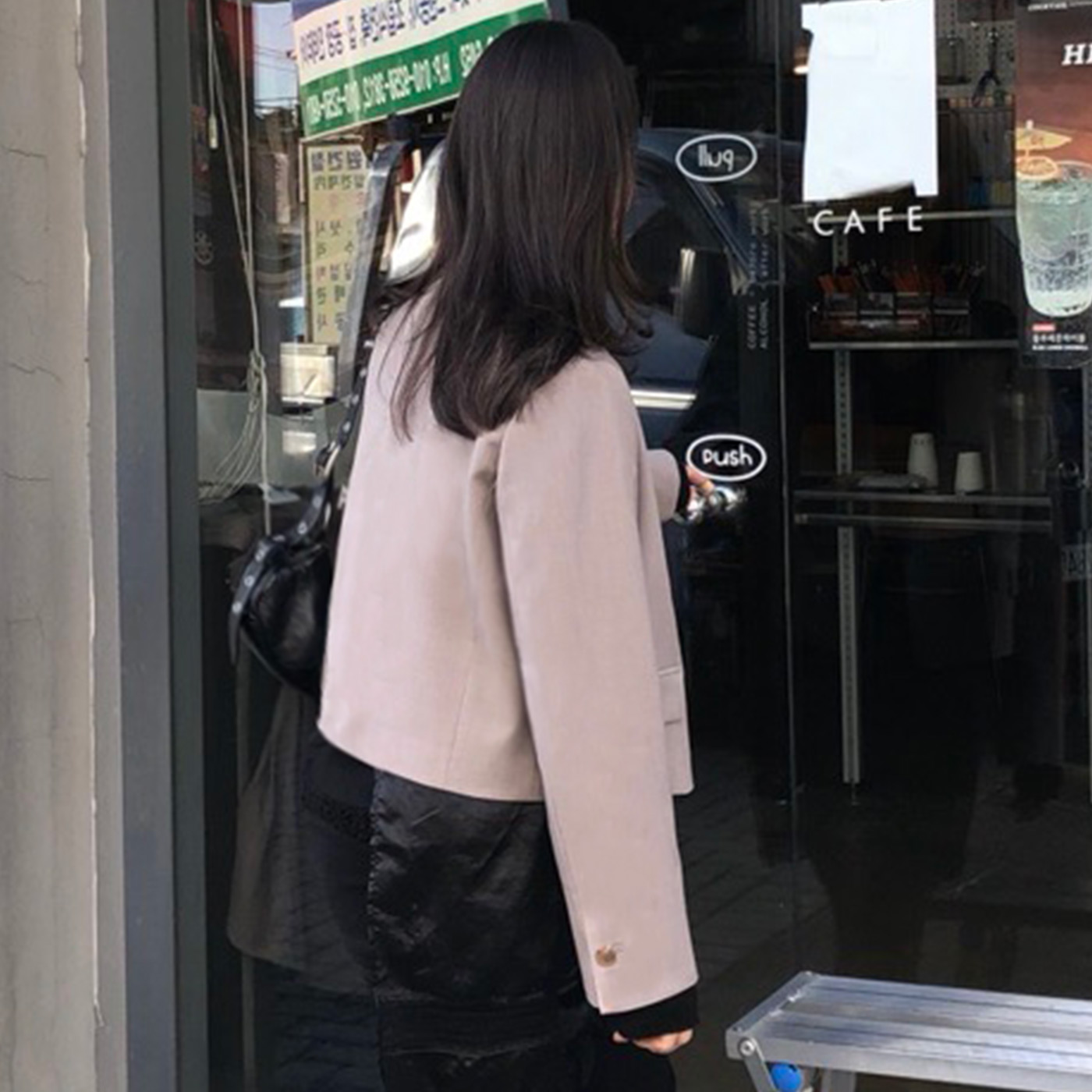 로엠 테일러드 숏자켓 RMJKF23R12 - 상세 이미지 5