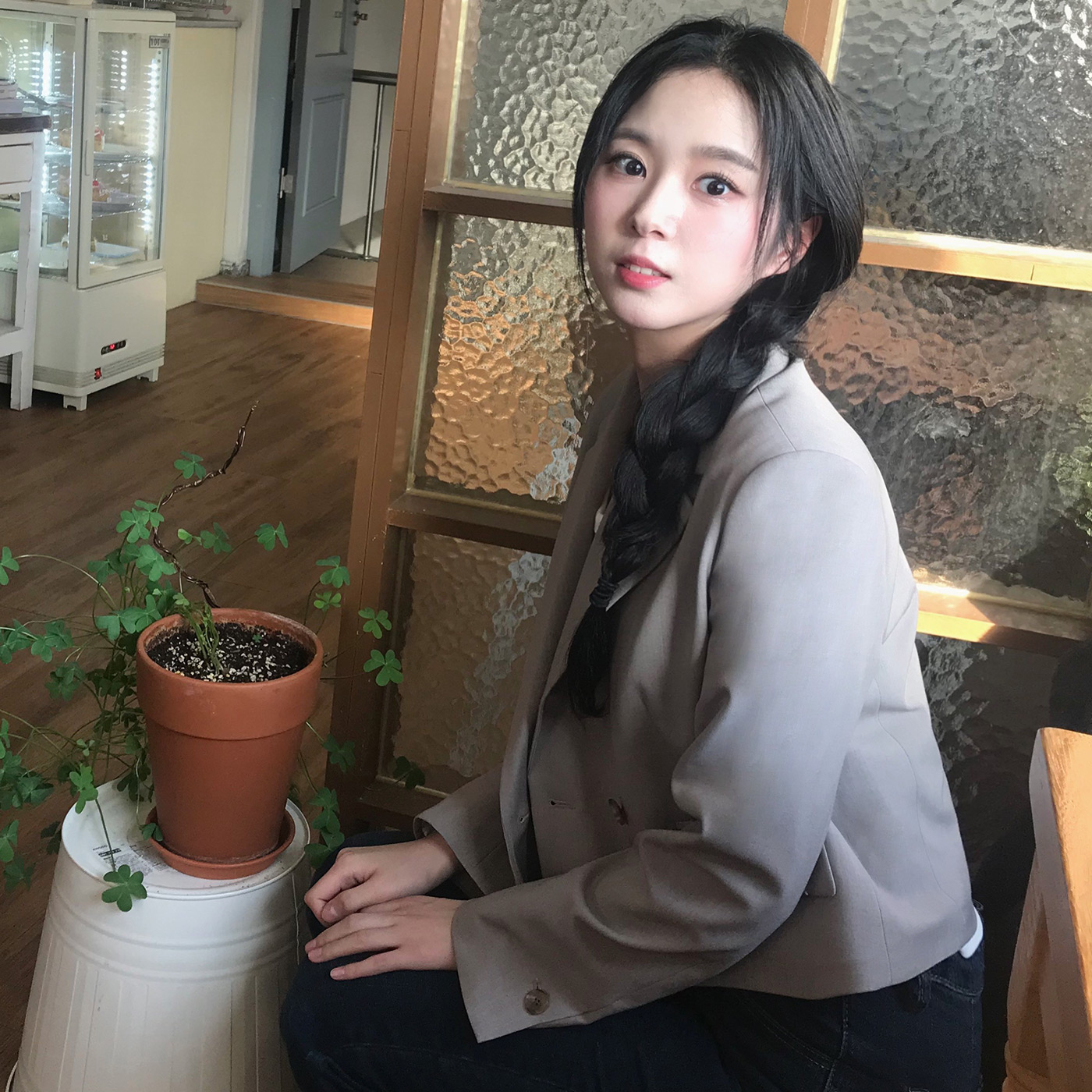 로엠 테일러드 숏자켓 RMJKF23R12 - 상세 이미지 3
