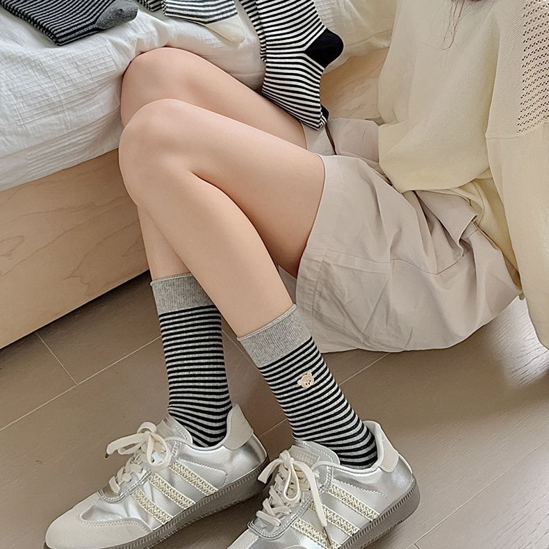 테디베어 곰돌이 자수 스트라이프 무압박 돌돌이 캐주얼 양말 - 상세 이미지 3
