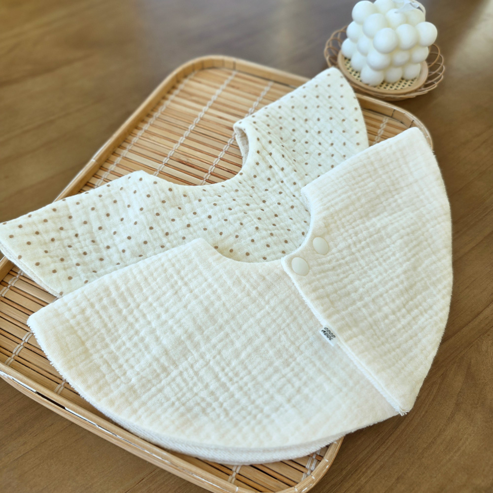 아기 턱받이 롤링 빕 이유식 침받이