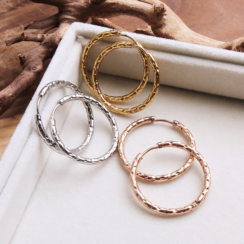 100k 써지컬스틸 리플 패턴 유니크 원터치 링귀걸이