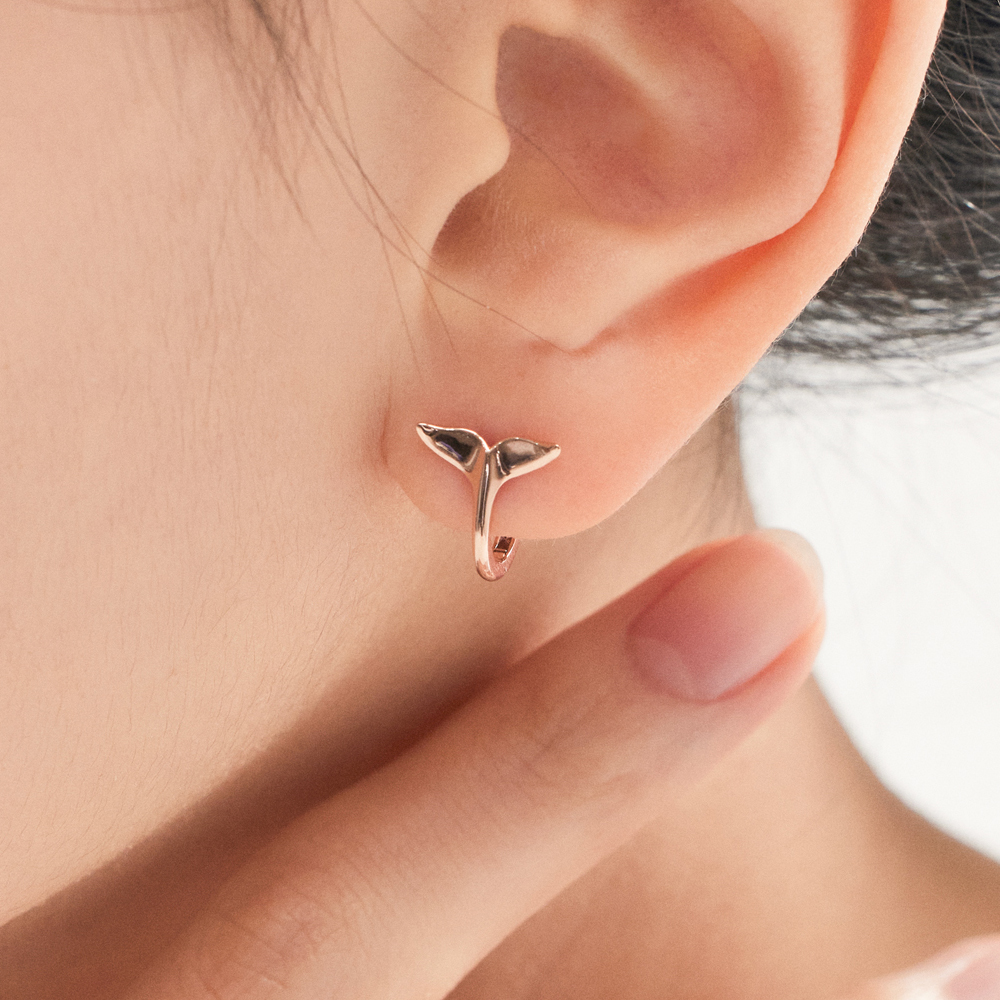 14K 18K 고래 꼬리 원터치 귀걸이 데일리 행운 선물 - 상세 이미지 3