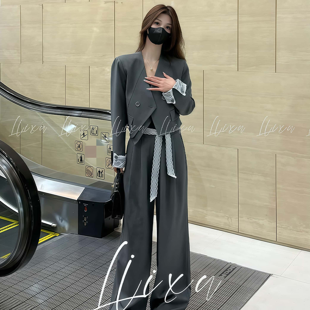 봄신상 여성 정장 바지 쓰리피스 크롭 슬림핏 정장자켓 끈나시 와이드팬츠 3종세트 - 상품 이미지
