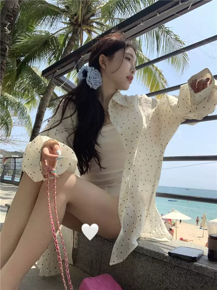 여성 캐주얼 루즈핏 뒷트임 화이트 땡땡이 셔츠 화이트 S - 상세 이미지 5