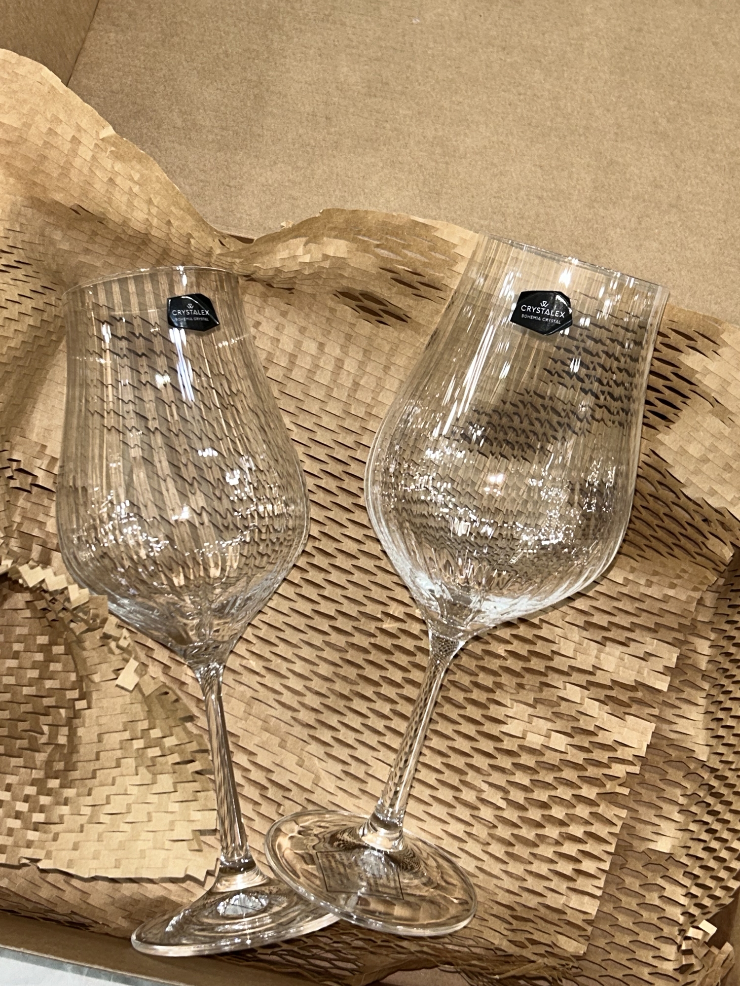 보헤미아 크리스탈 플리츠 600ml 2잔 와인잔세트 집들이 선물 - 상세 이미지 3