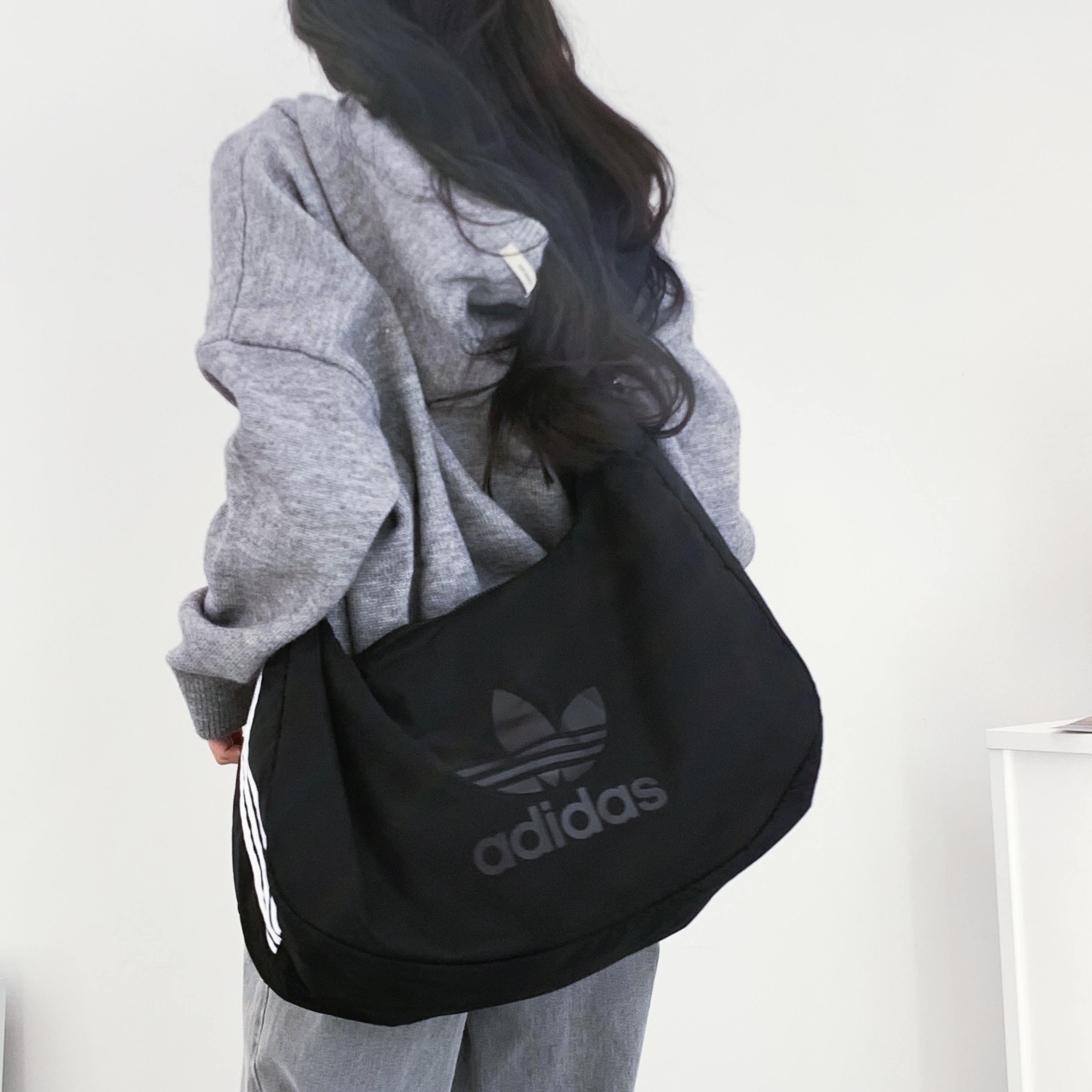 아디다스 셔링 숄더백 보부상 곱창가방 블랙 미니 레귤러 라지 JP0144 JP0145 JP0146 이미지 7
