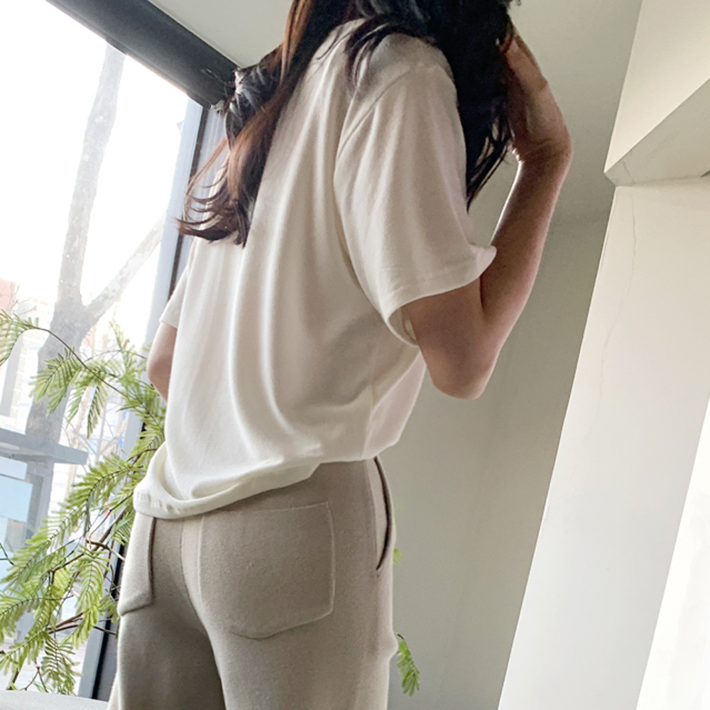 에라비아 앙고라 U넥 반팔 티셔츠 - 상세 이미지 2