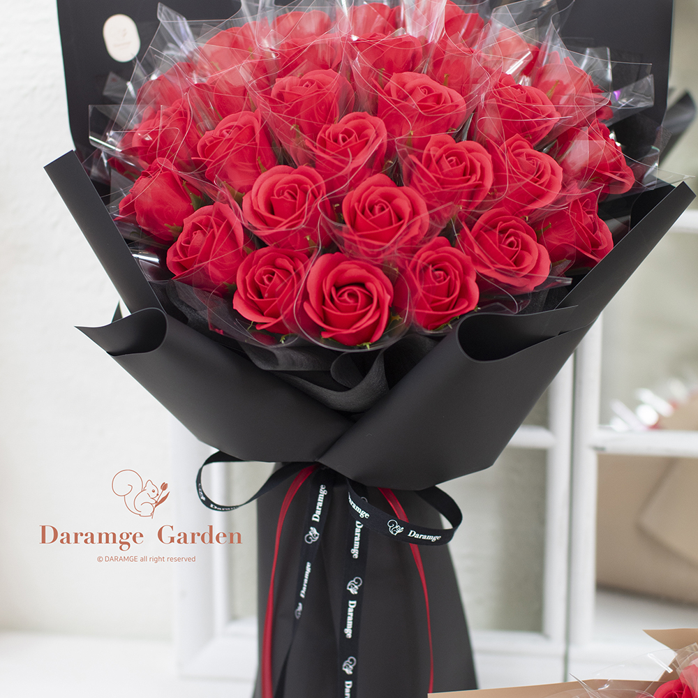 돈꽃다발 빨간 장미 비누꽃 돈다발 현금 용돈 블랙꽃다발 30송이 - 상세 이미지 3