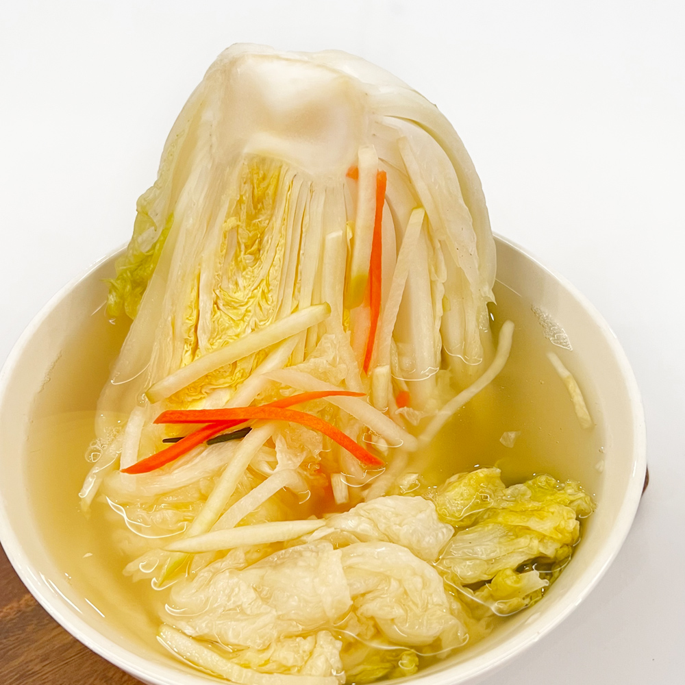 [아침10시이전 당일출고] 김치대통령 백김치 고춧가루 없이 시원한 국물 국내산 여름 물김치 2kg, 1개 - 상세 이미지 2