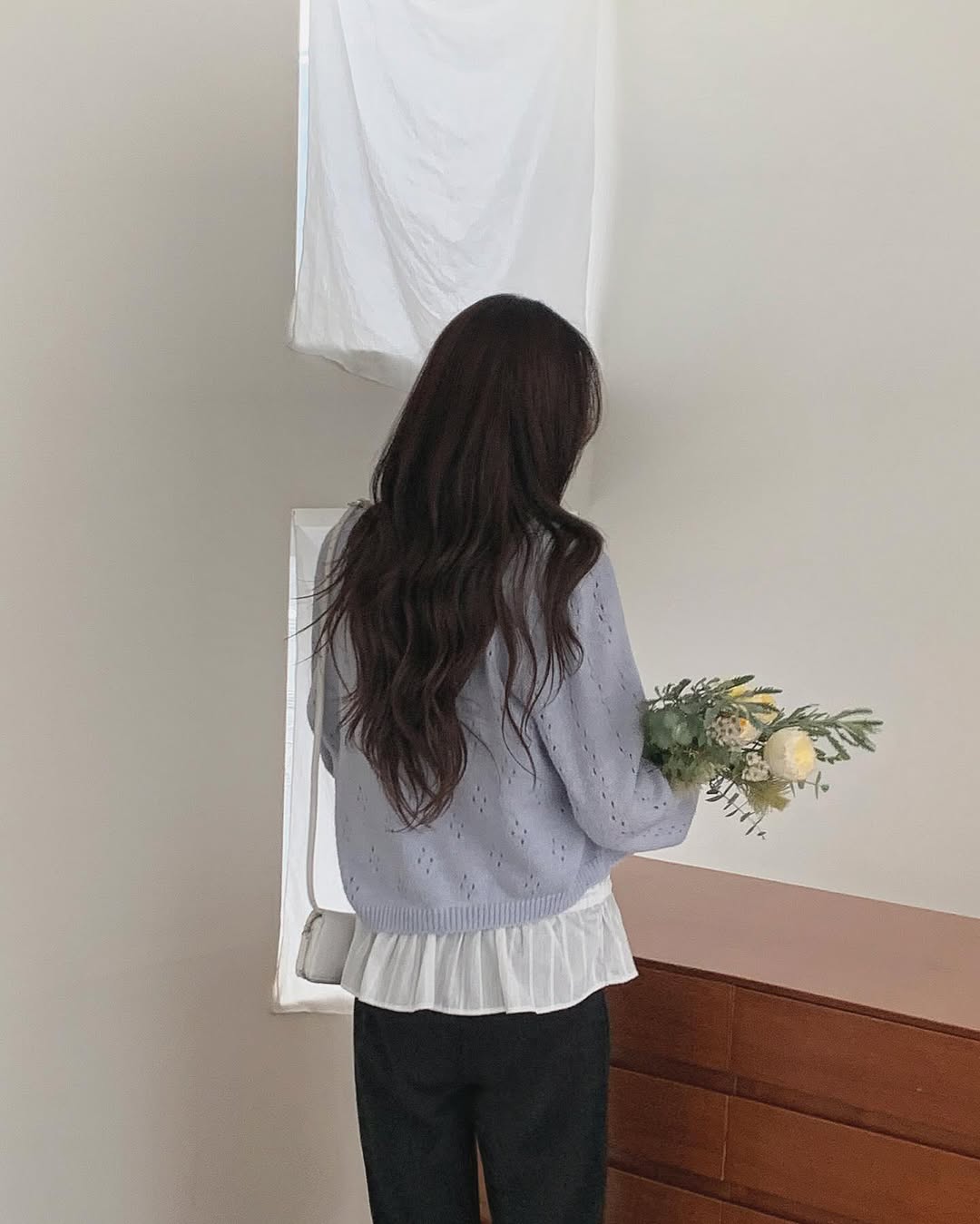 [나오자마자 매장 1등] 오버무드 스카시 펀칭 레이어드 러블리 물결 가디건 3color 상세 이미지 30