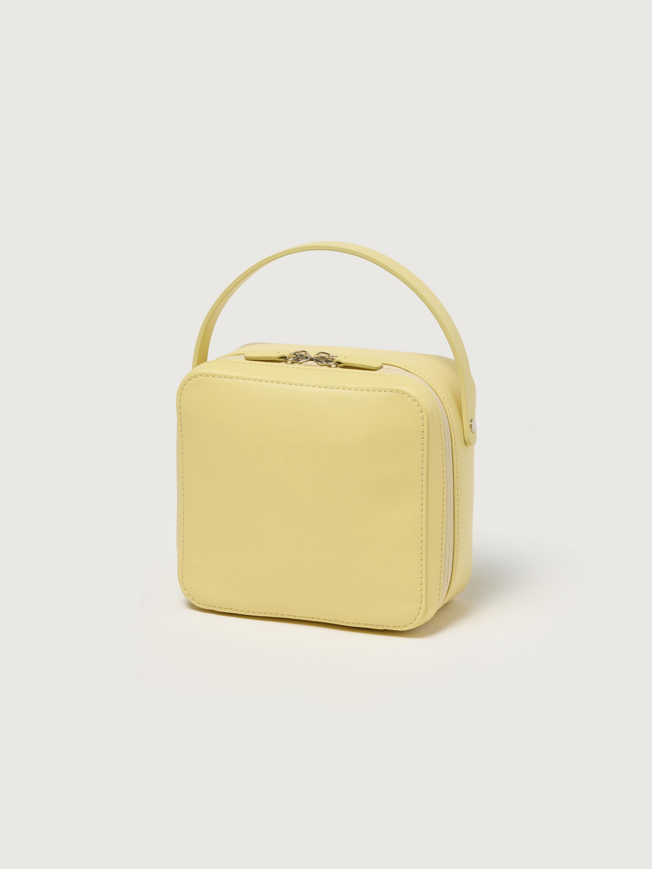 오라리 가방 LEATHER SMALL TRAVEL CASE 25SS - 상세 이미지 3