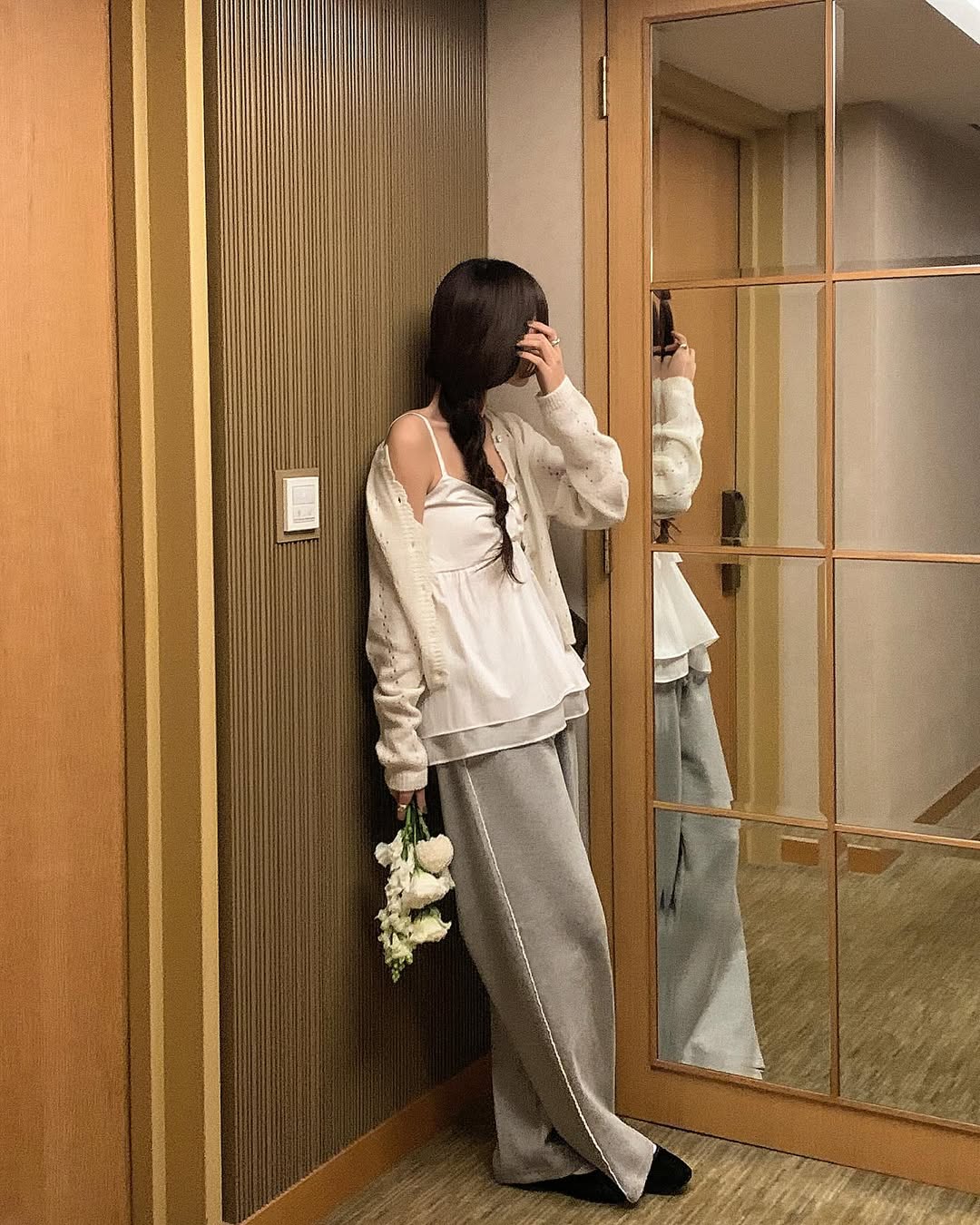 [나오자마자 매장 1등] 오버무드 스카시 펀칭 레이어드 러블리 물결 가디건 3color 상세 이미지 7