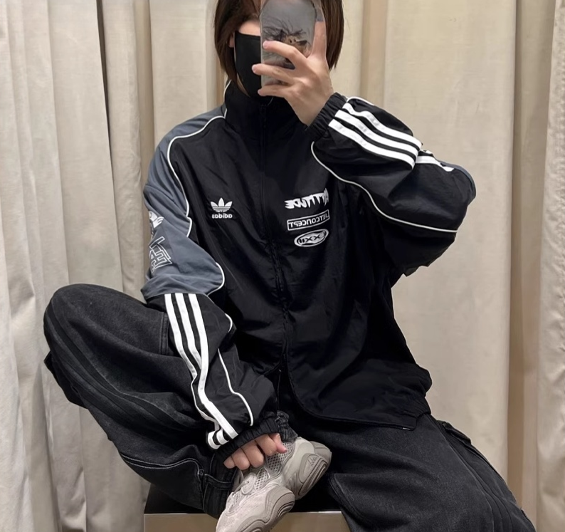 아디다스 아디컬러 모토코어 우븐 트랙 자켓 바람막이 블랙 JL8406