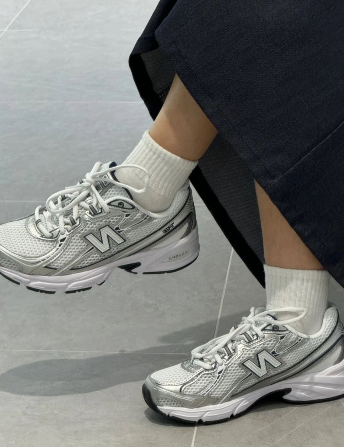 뉴발란스 740 New White Navy GR740WN 이미지 8