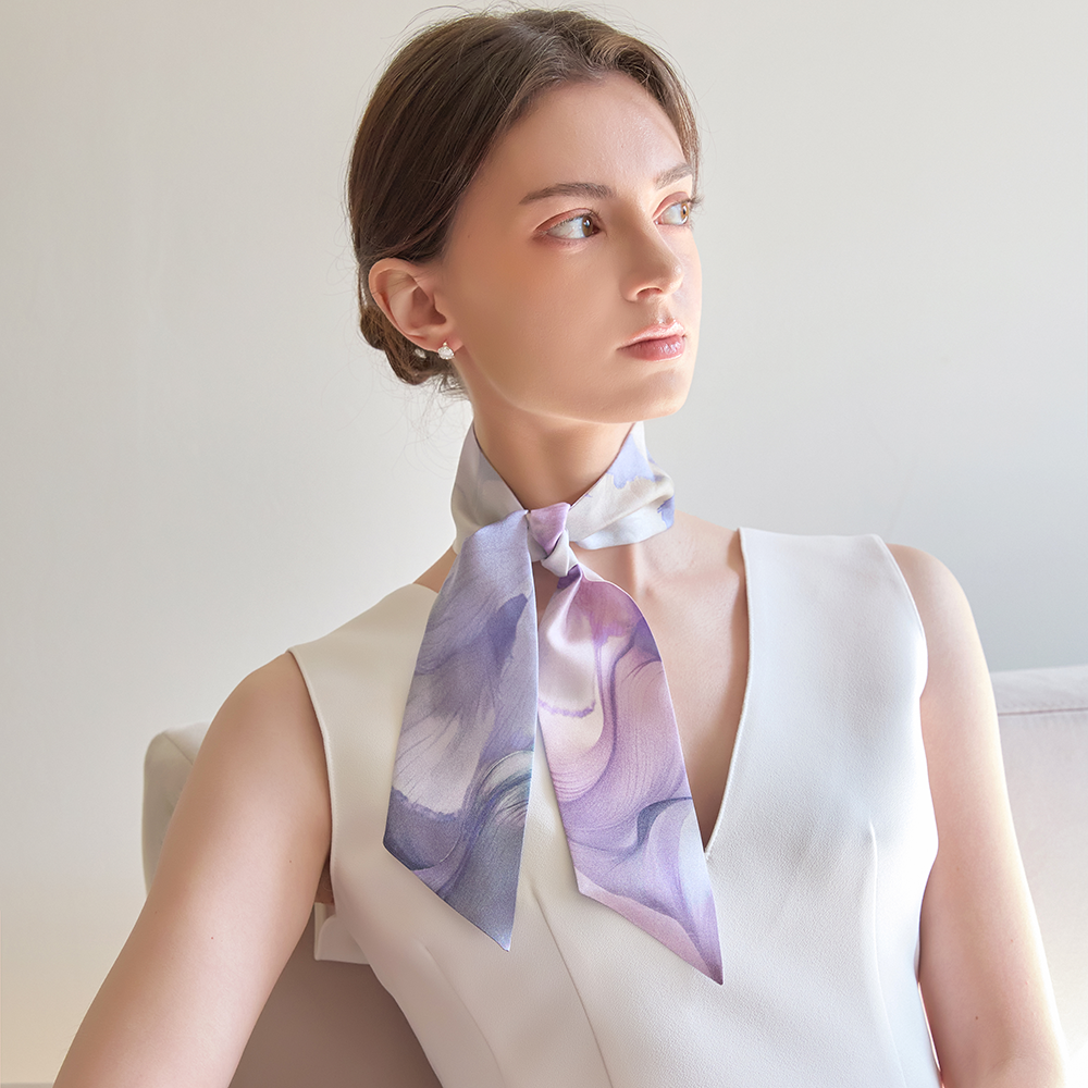 아망 라벤더 블루 트윌 스카프