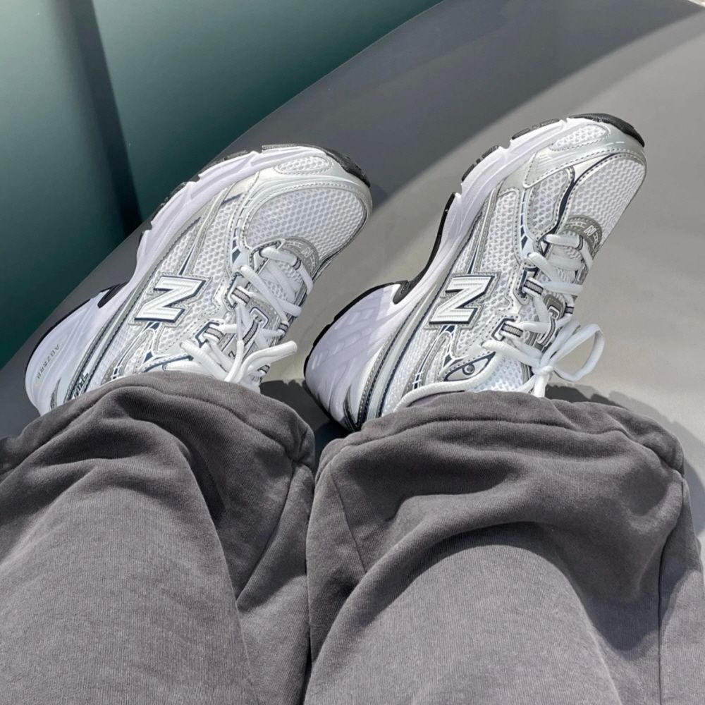 뉴발란스 740 New White Navy GR740WN - 메인 이미지