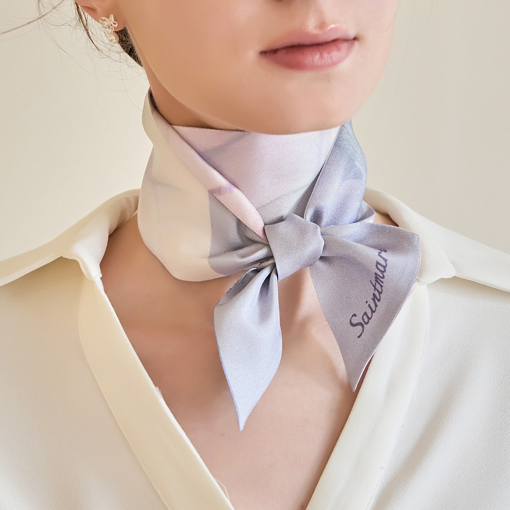 아망 라벤더 블루 트윌 스카프