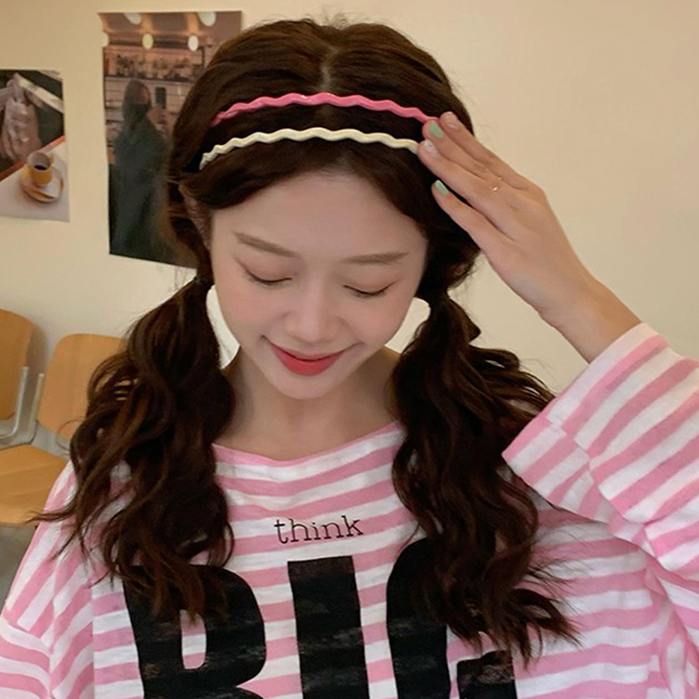 파스텔 물결 머리띠 유광 기본 심플 귀안아픈 여성 밴드 슬림 플라스틱 헤어띠 - 상품 이미지